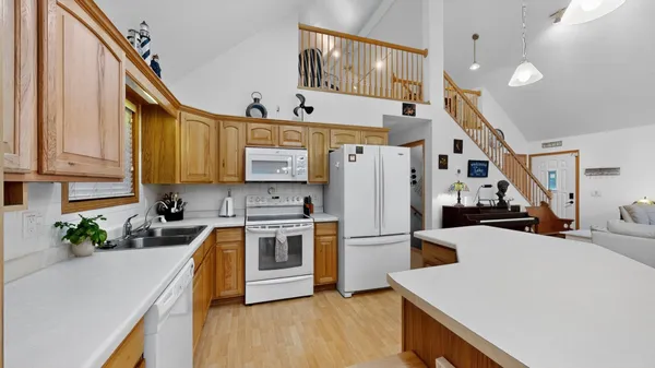 $724,900 | 11355 Cedar Beach Drive Northwest, Oronoco, MN 55960