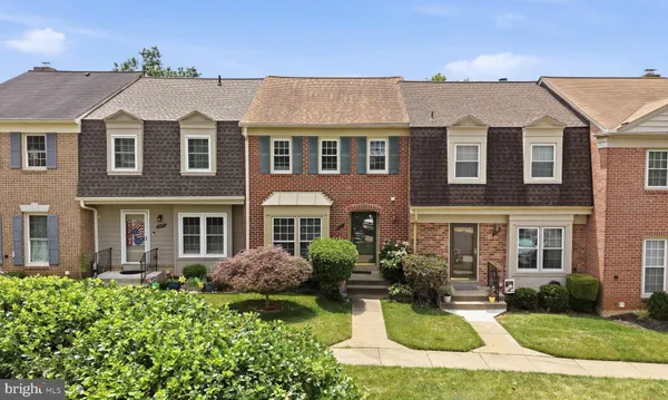 $520,000 | 9937 Whitewater Drive, Burke, VA 22015