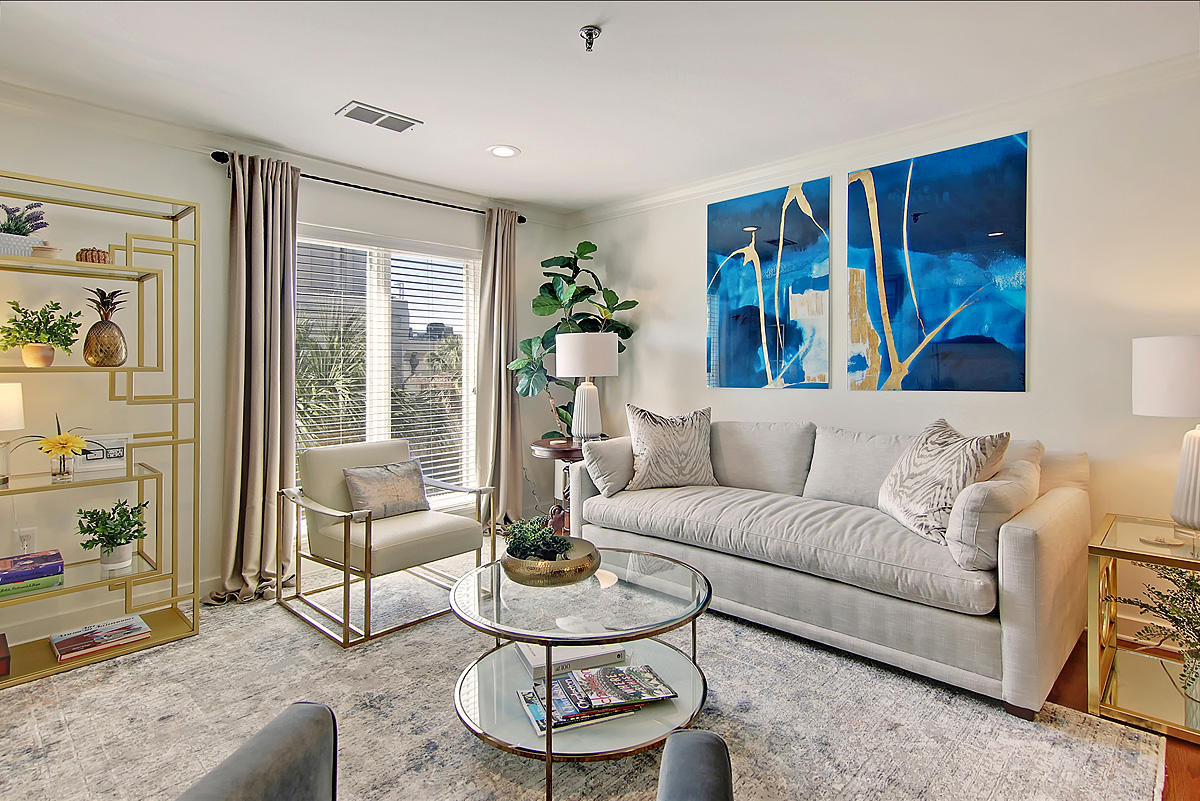 32 Vendue Range, Unit 302 Charleston, SC 29401 - Photo 10 of 50 CREM_32 Vendue Range, unit 302_025