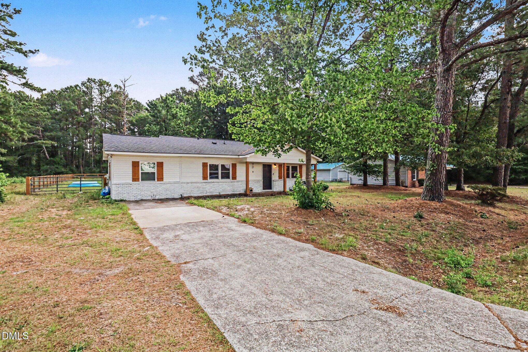 1960 Ava Road Autryville, NC 28318 - Photo 3 of 31