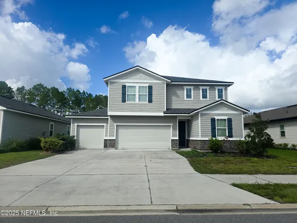 $2,350 | 1971 Amberly Drive, Middleburg, FL 32068