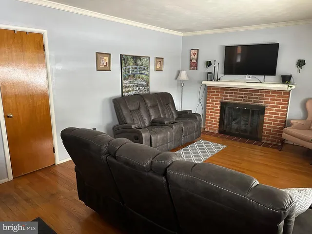 $245,000 | 2005 Sandalwood Court, York, PA 17404