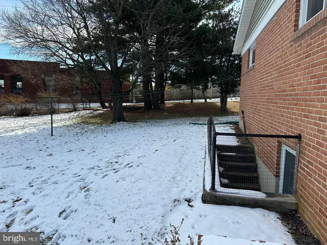 $245,000 | 2005 Sandalwood Court, York, PA 17404