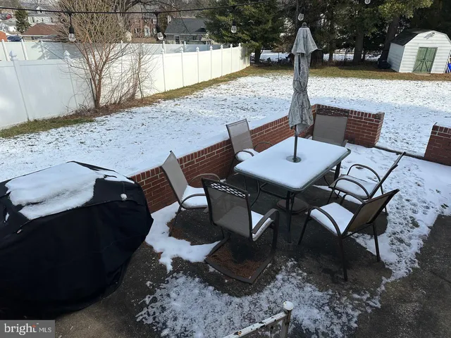 $245,000 | 2005 Sandalwood Court, York, PA 17404