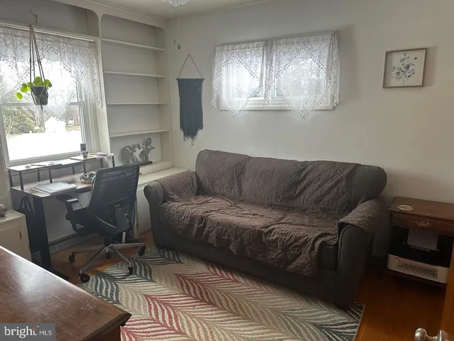 $245,000 | 2005 Sandalwood Court, York, PA 17404