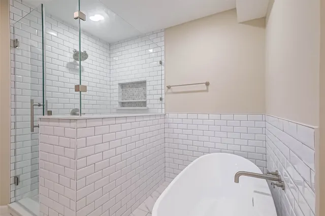 $570,000 | 11814 Drexelbrook Drive, Houston, TX 77077