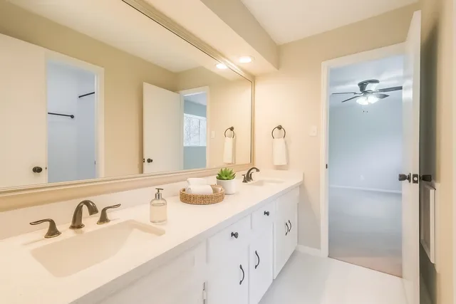 $570,000 | 11814 Drexelbrook Drive, Houston, TX 77077