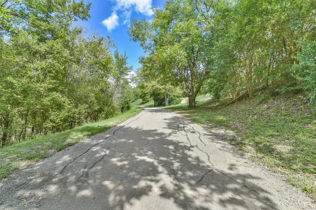 $570,000 | 11814 Drexelbrook Drive, Houston, TX 77077