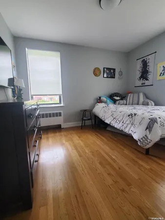 $3,200 | 1 Jefferson Avenue, Unit K4, Rockville Centre, NY 11570
