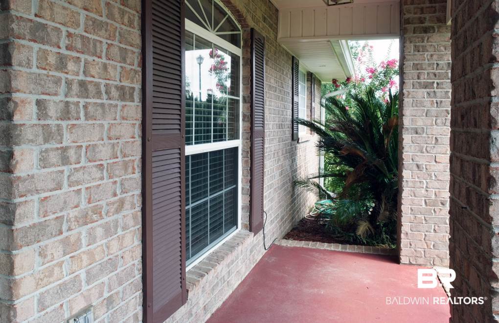 11584 Balsam Court Daphne, AL 36527 - Photo 8 of 37