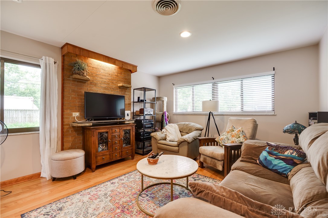 4259 Maxlin Road Dayton, OH 45429 - Photo 20 of 33 Gallery Image 20