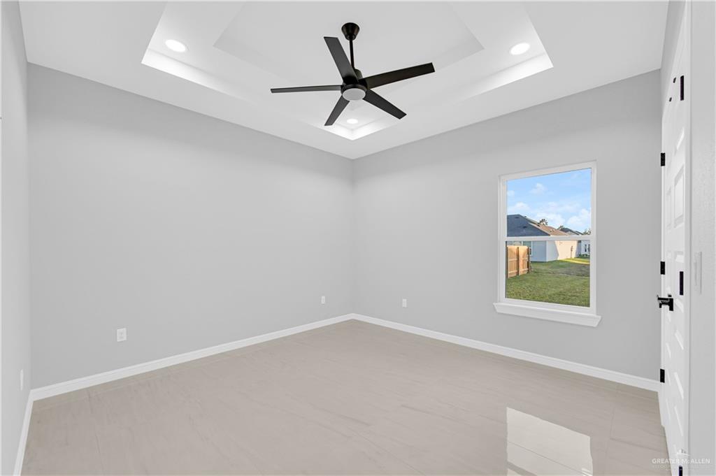 905 Magnolia Street Mission, TX 78573 - Photo 13 of 29