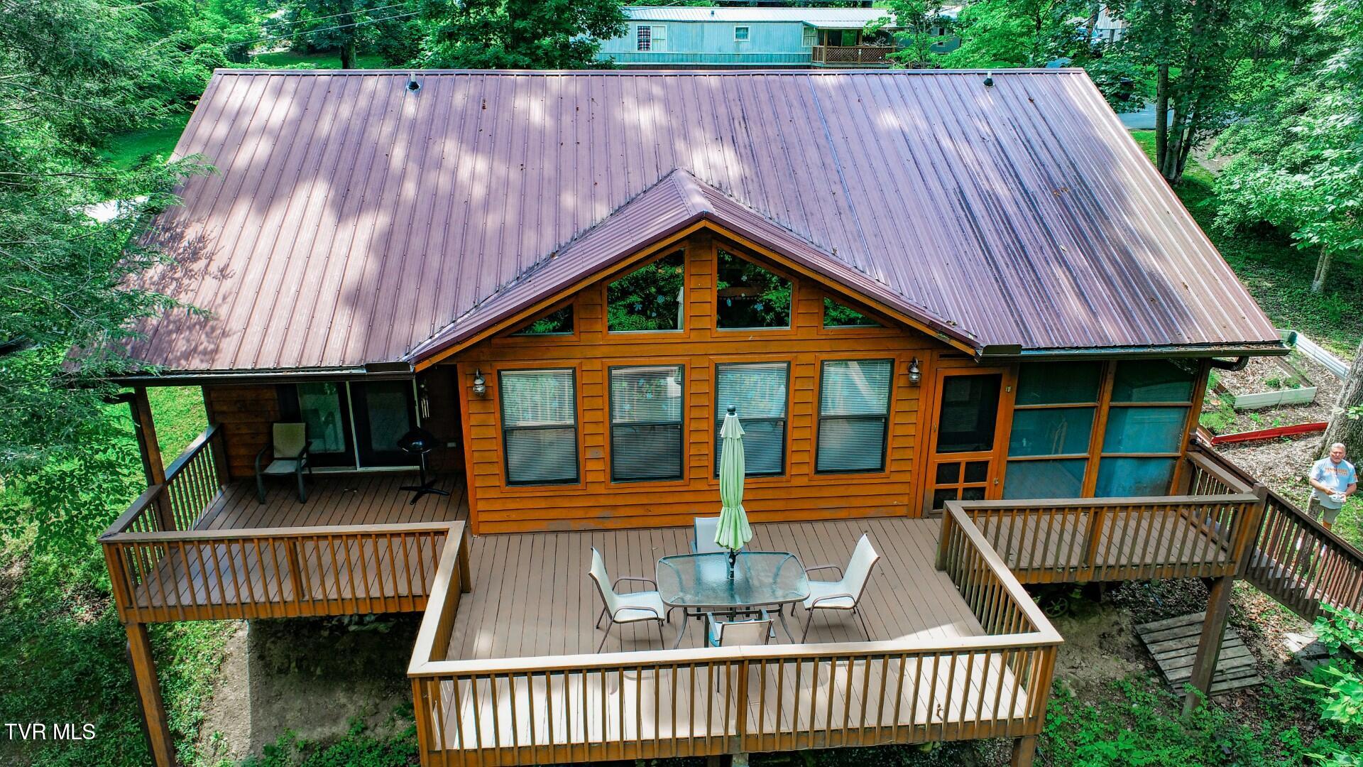 969 Carson Springs Road Newport, TN 37821 - Photo 7 of 35 6