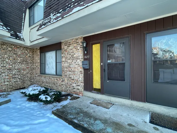 $135,000 | 6077 West Calumet Road, Milwaukee, WI 53223