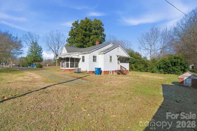 $250,000 | 36 Irish Potato Road, Concord, NC 28025