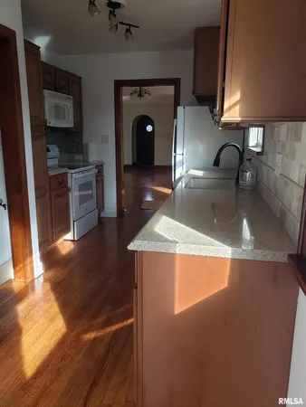 $299,000 | 8300 Highway 150, Coal Valley, IL 61240