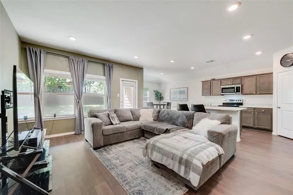 $319,900 | 3509 Doris Drive, Denton, TX 76207