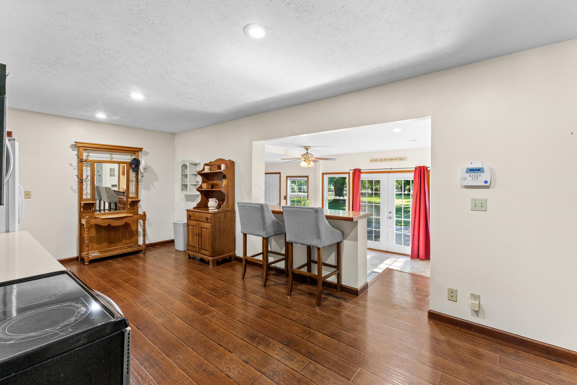 5154 Carnes Road Carroll, OH 43112 - Photo 8 of 43 8_8 - Copy