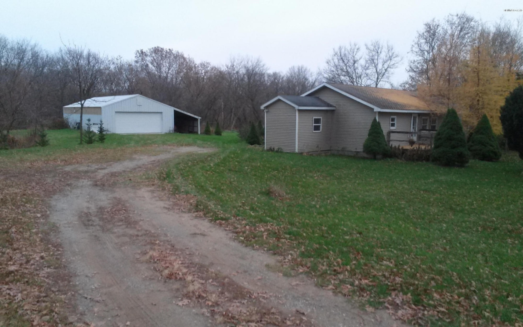 6205 Darby Road Saranac, MI 48881 - Photo 1 of 28 1109141701