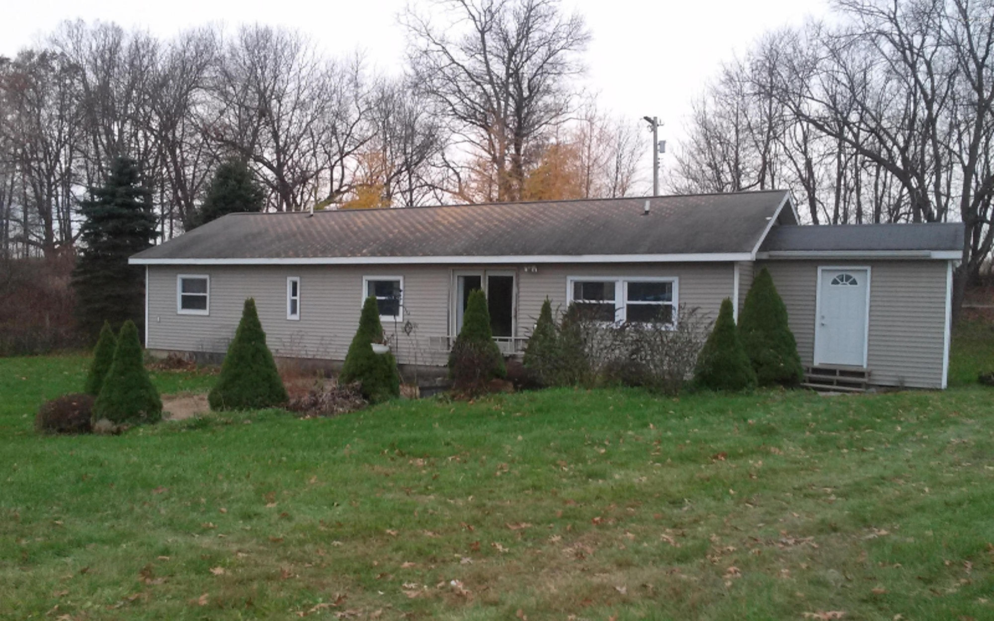 6205 Darby Road Saranac, MI 48881 - Photo 2 of 28 1109141658a