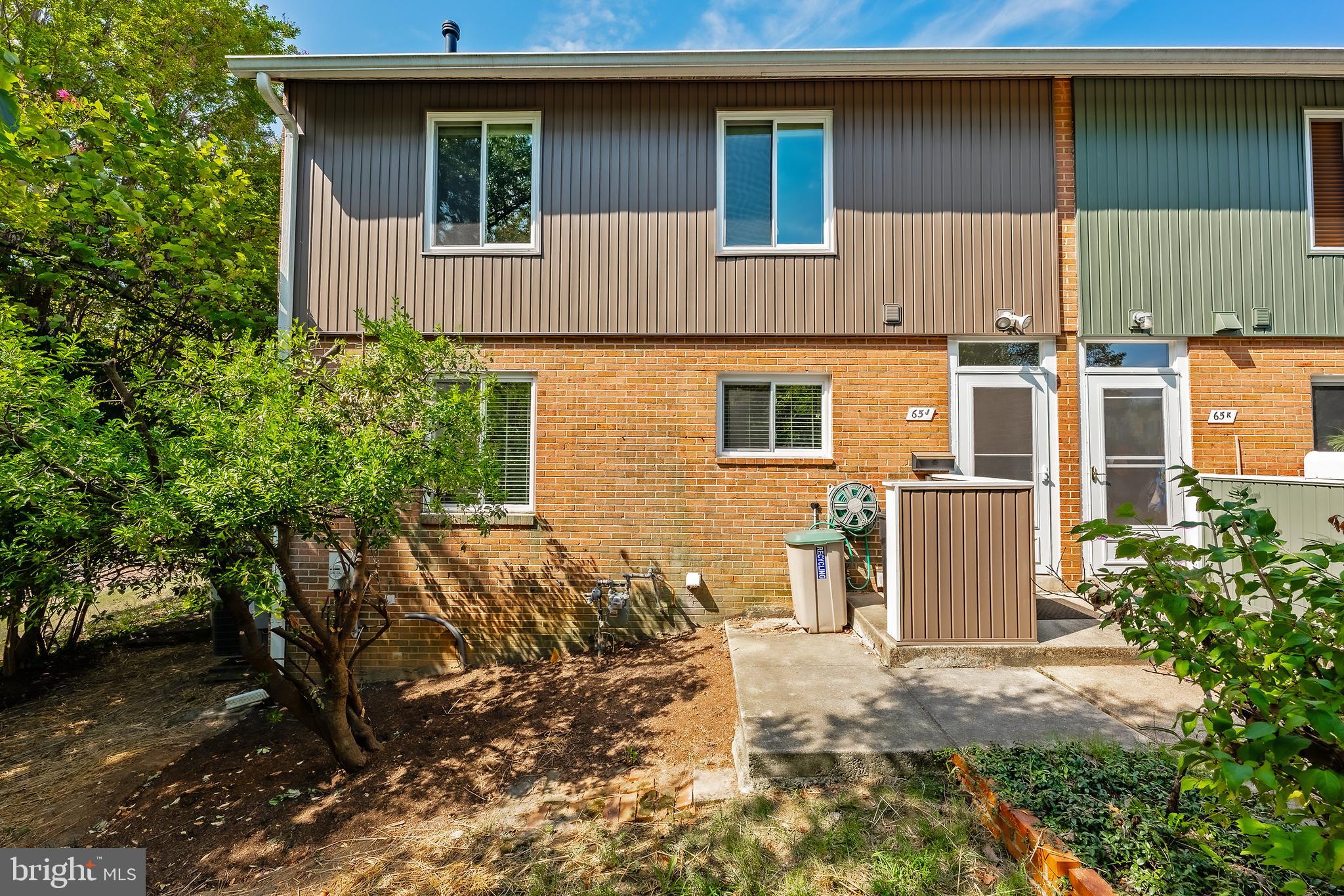 65 J Ridge Road Greenbelt, MD 20770 - Photo 3 of 53 Gallery Image 3