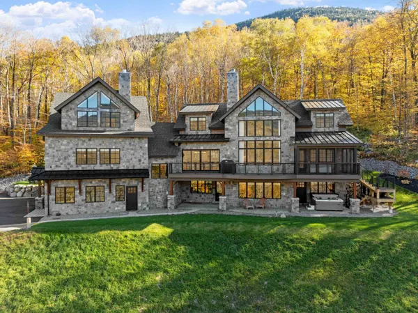 $4,295,000 | 16 Back Forty Road, Lincoln, NH 03251