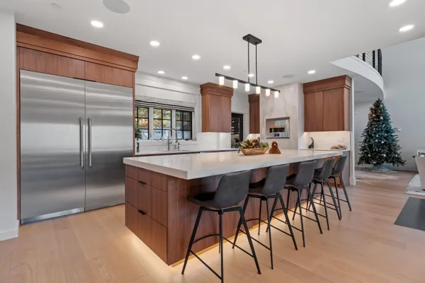 $4,295,000 | 16 Back Forty Road, Lincoln, NH 03251