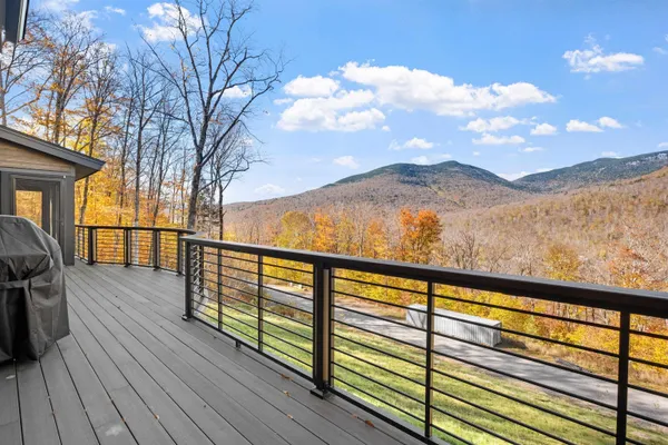 $4,295,000 | 16 Back Forty Road, Lincoln, NH 03251