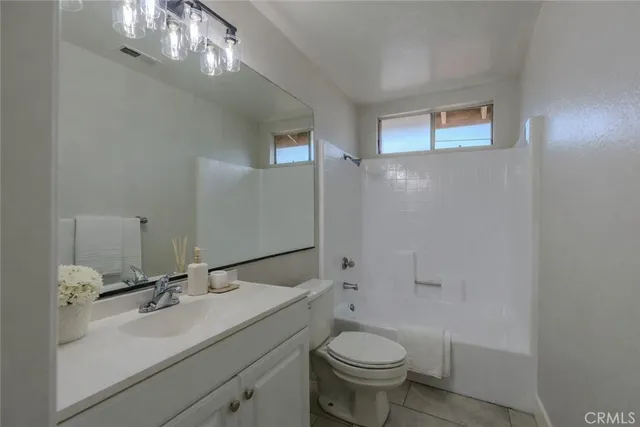 $329,000 | 632 Parkview Drive, Lake Elsinore, CA 92530