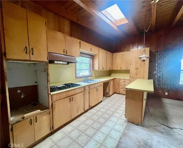 $380,000 | 9260 Lanning Lane, Morongo Valley, CA 92256