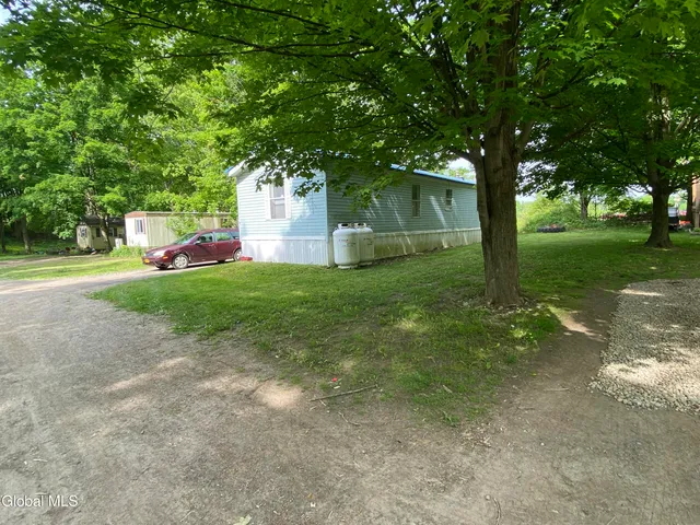 $390,000 | 7965-7967 Highway 5, St. Johnsville, NY 13452