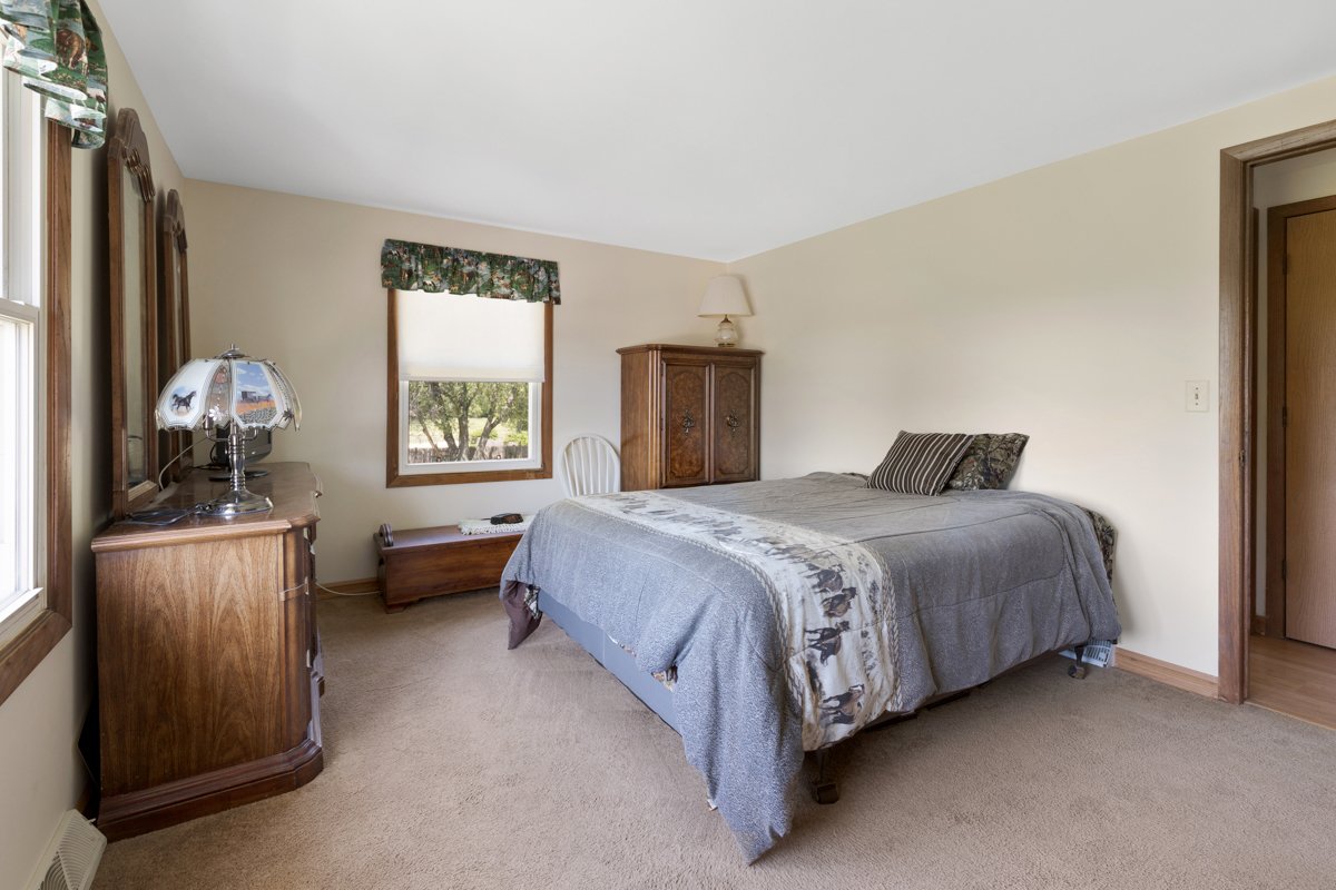 40W871 Lenz Road Elgin, IL 60124 - Photo 14 of 30