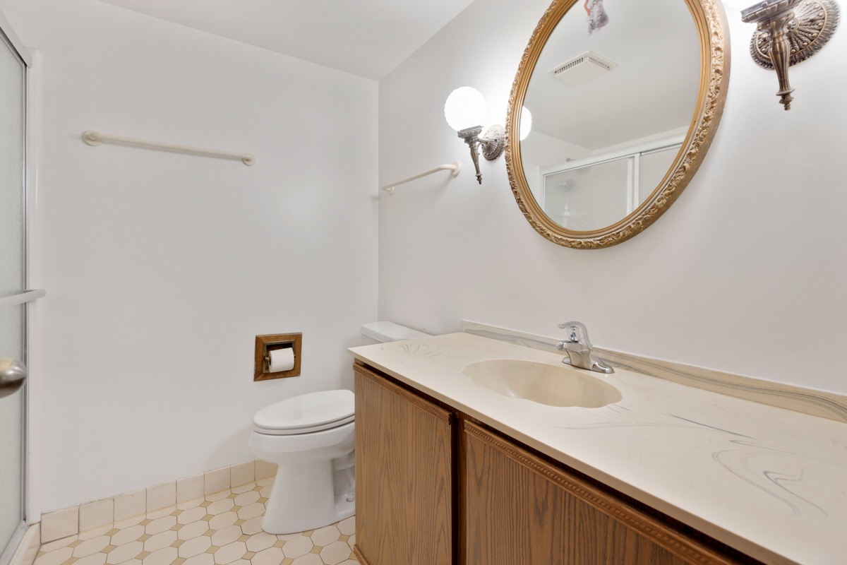 40W871 Lenz Road Elgin, IL 60124 - Photo 17 of 30