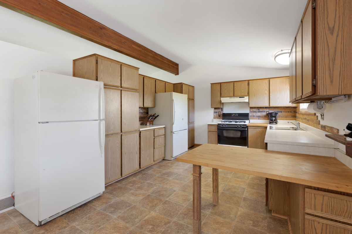 40W871 Lenz Road Elgin, IL 60124 - Photo 10 of 30