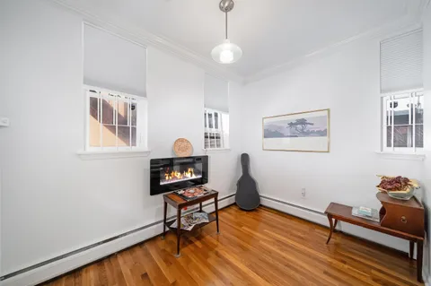 $599,900 | 278 Monmouth Street, Unit 2L, Jersey City, NJ 07302