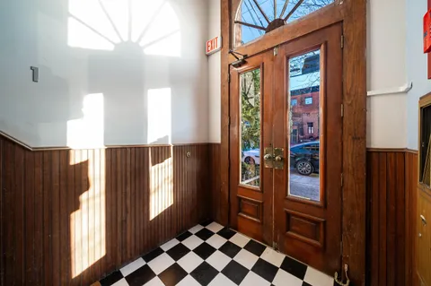 $599,900 | 278 Monmouth Street, Unit 2L, Jersey City, NJ 07302