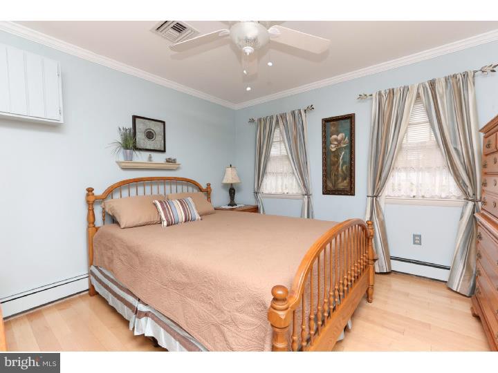 809 Dunbury Road Fairless Hills, PA 19030 - Photo 14 of 25 Bedroom - Main