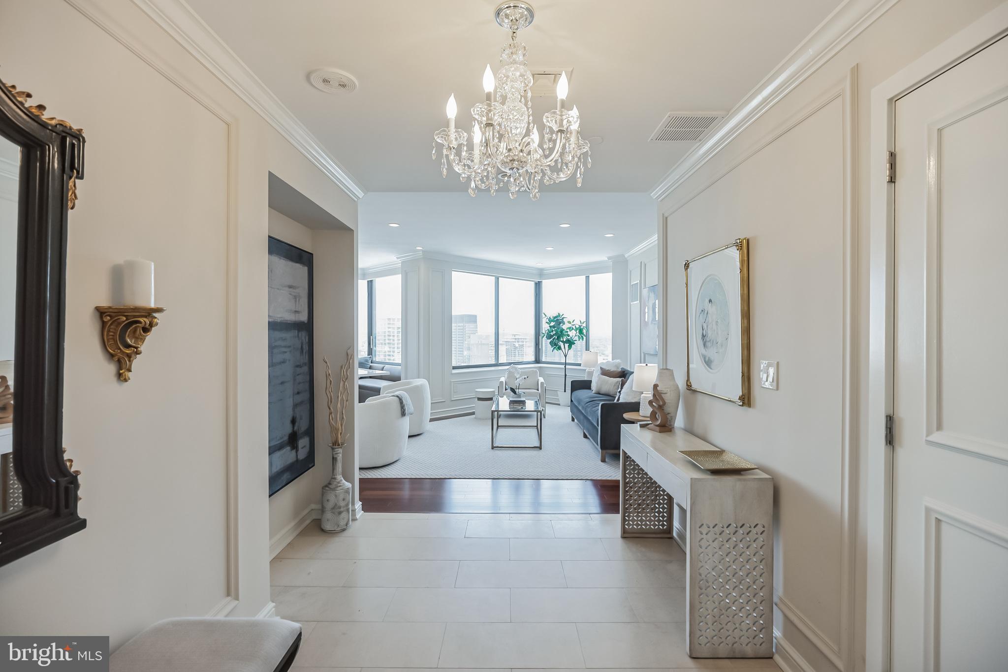 202 West Rittenhouse Square, Unit 2802 Philadelphia, PA 19103 - Photo 2 of 21 Entry