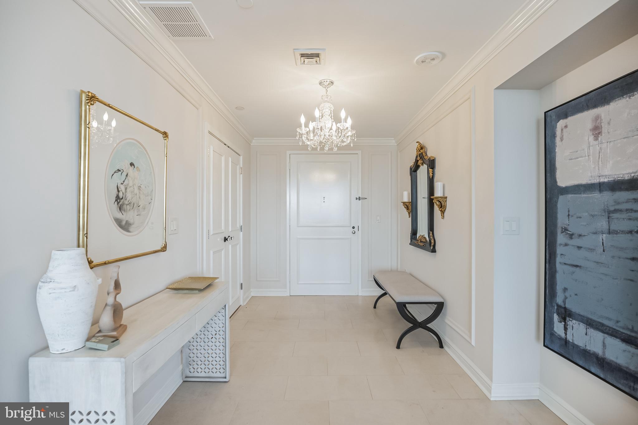 202 West Rittenhouse Square, Unit 2802 Philadelphia, PA 19103 - Photo 3 of 21 Entry