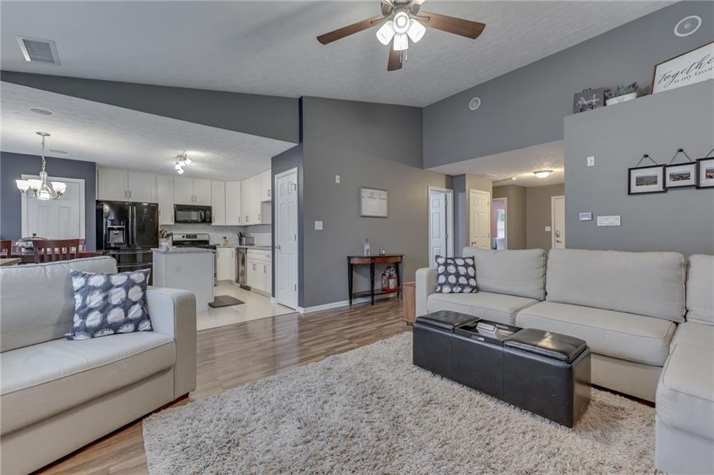 1272 Summer Ridge Lane Brownsburg, IN 46112 - Photo 12 of 28 Gallery Image 12
