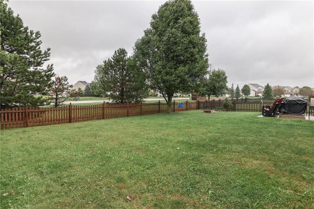 1272 Summer Ridge Lane Brownsburg, IN 46112 - Photo 7 of 28 Gallery Image 7