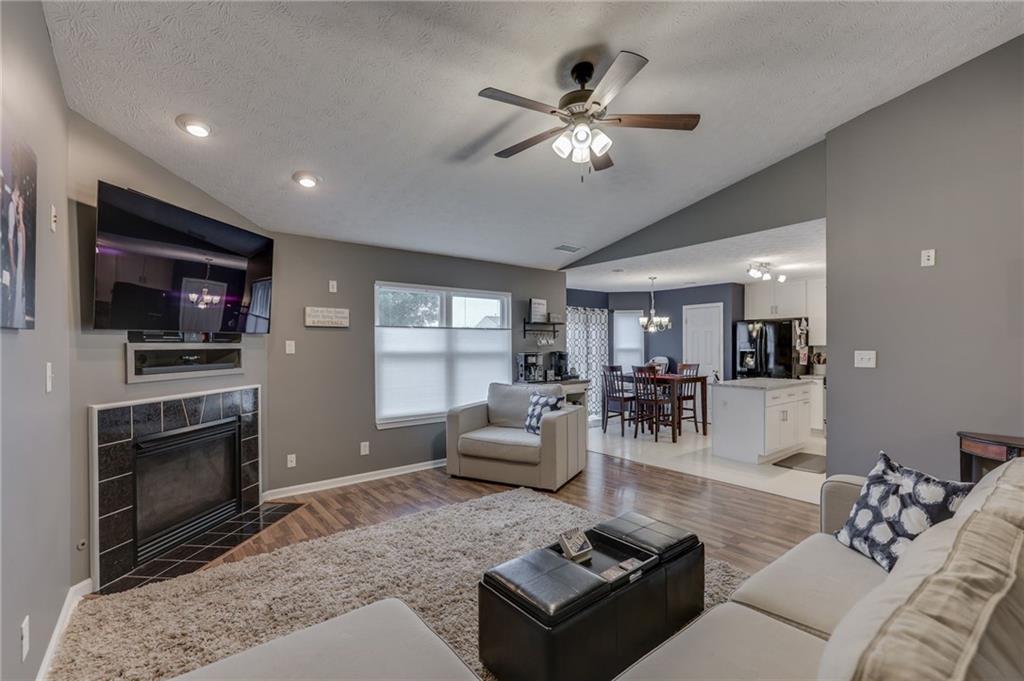 1272 Summer Ridge Lane Brownsburg, IN 46112 - Photo 10 of 28 Gallery Image 10