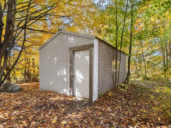 $278,000 | 7043 Burr Street, Benzonia, MI 49616