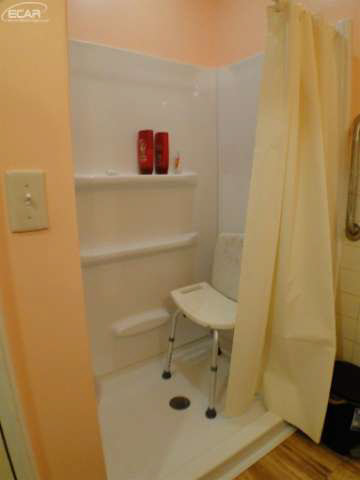 620 Riverside Drive Linden, MI 48451 - Photo 20 of 43 20451260-19.JPG