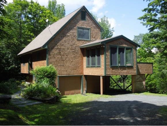 77 Redfield Proctor Road Hartford, VT 05059 - Photo 1 of 1 Gallery Image 1