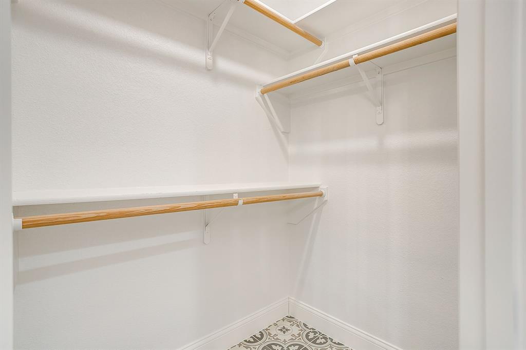 155 Ann Court Azle, TX 76020 - Photo 24 of 39 View of spacious closet