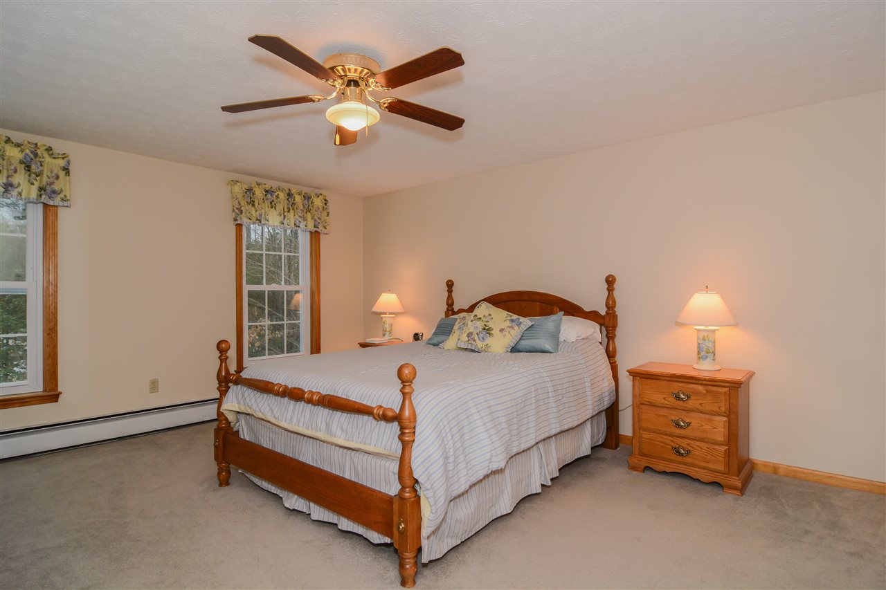 11 Westview Road Brookline, NH 03033 - Photo 20 of 40