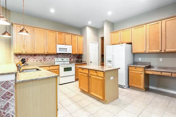 $834,000 | 6631 Crestmont Glen Lane, Windermere, FL 34786