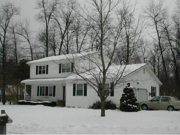 318 Sunderland Woods Road Colchester, VT 05446 - Photo 1 of 5 Gallery Image 1