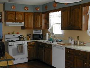 318 Sunderland Woods Road Colchester, VT 05446 - Photo 4 of 5 Gallery Image 4
